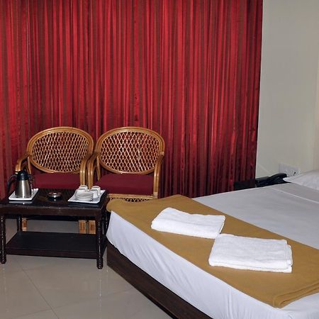 Hotel Blue Hills International Ooty Bagian luar foto