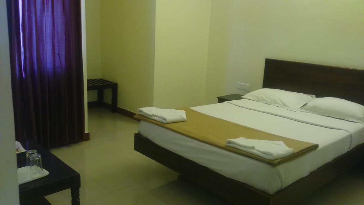 Hotel Blue Hills International Ooty Bagian luar foto