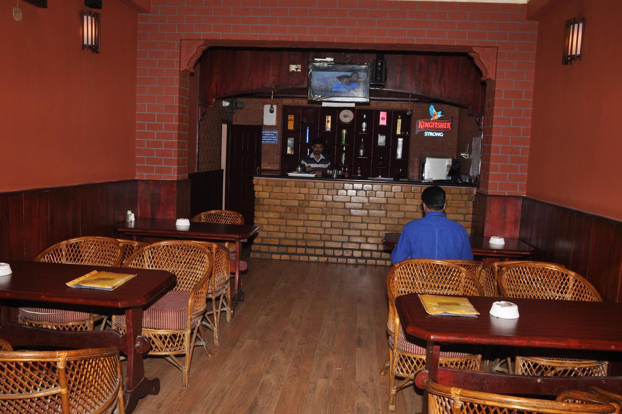 Hotel Blue Hills International Ooty Bagian luar foto